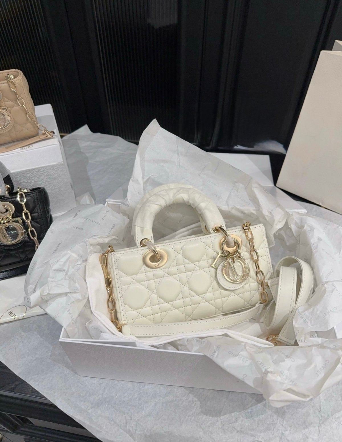 "CHR DR" BAG