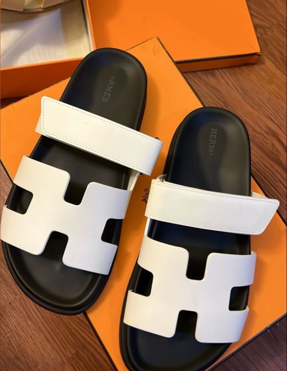"HRM" SANDALEN