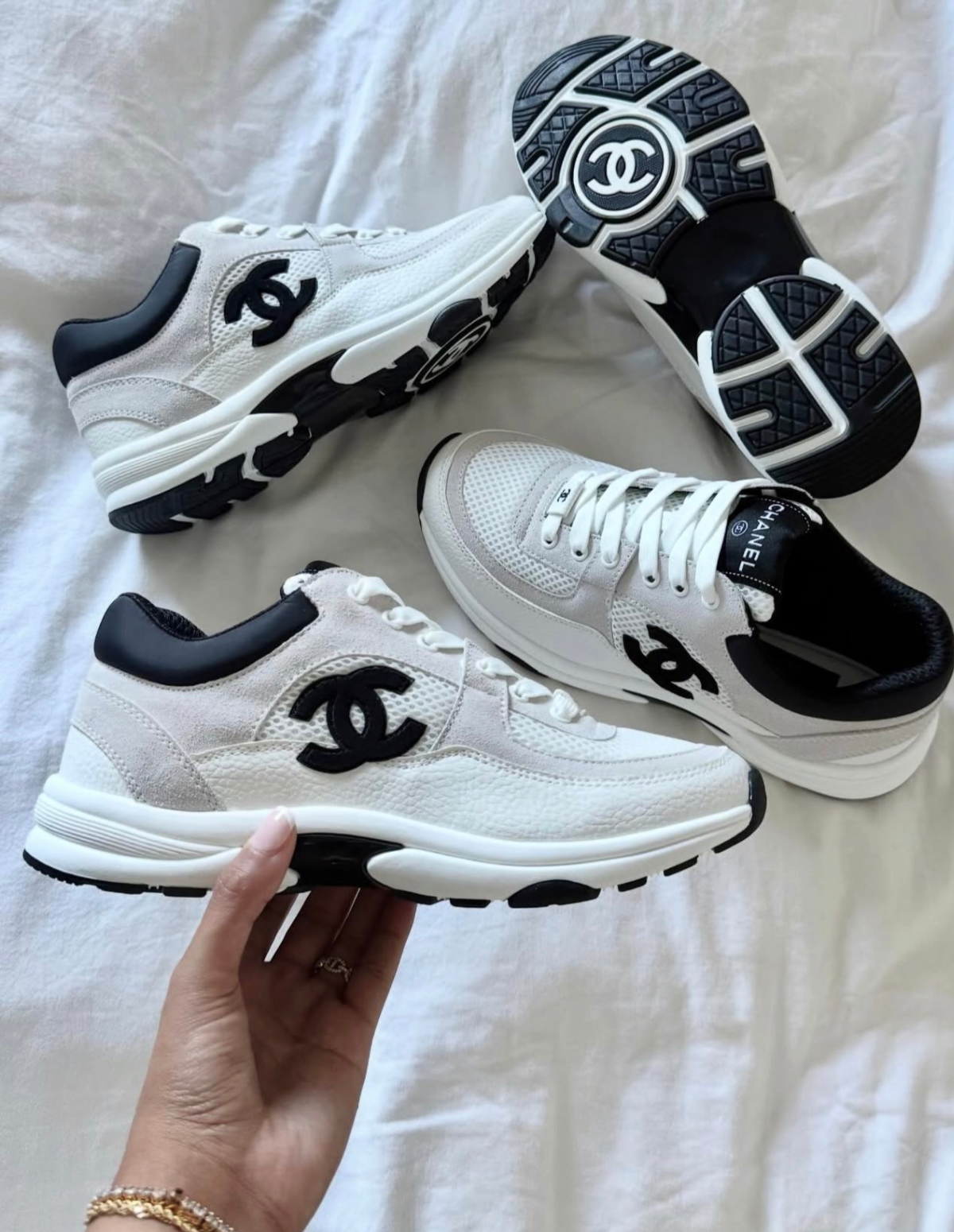 "CCA" SNEAKER