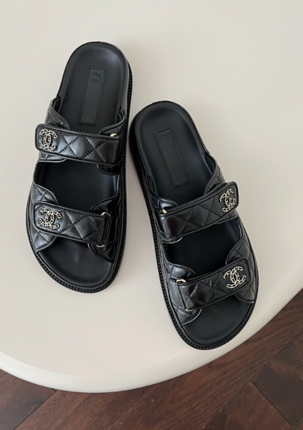 "CCHE" SANDALEN