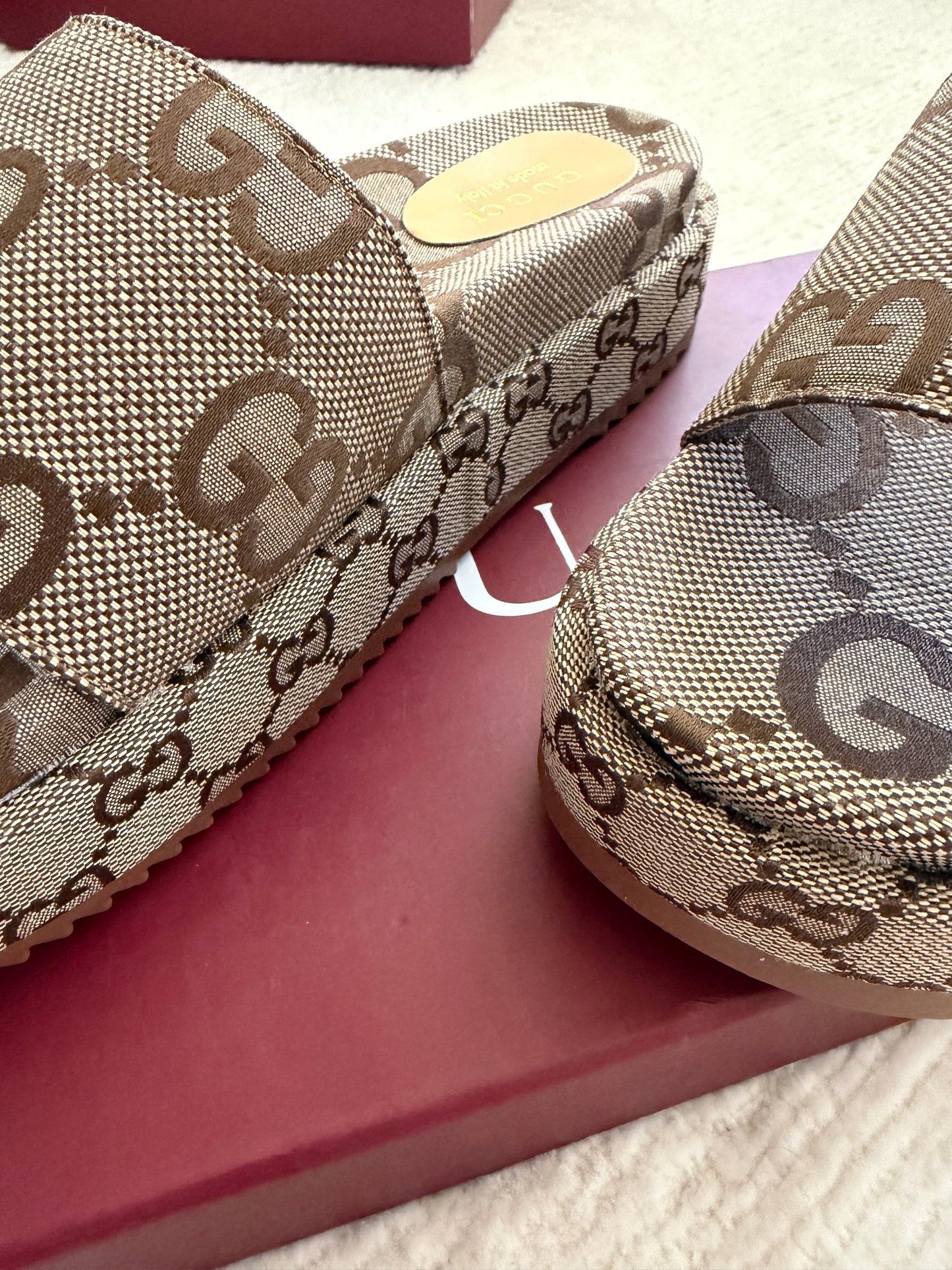 "GCCI" SANDALEN