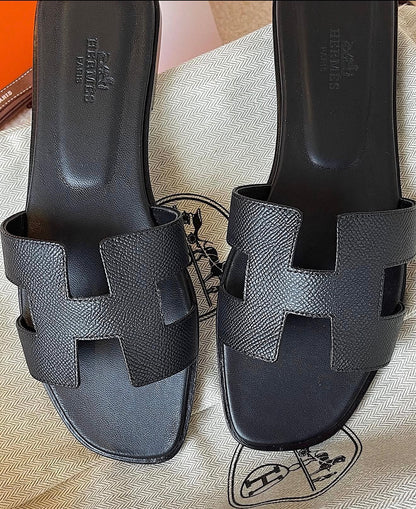 H Sandalen