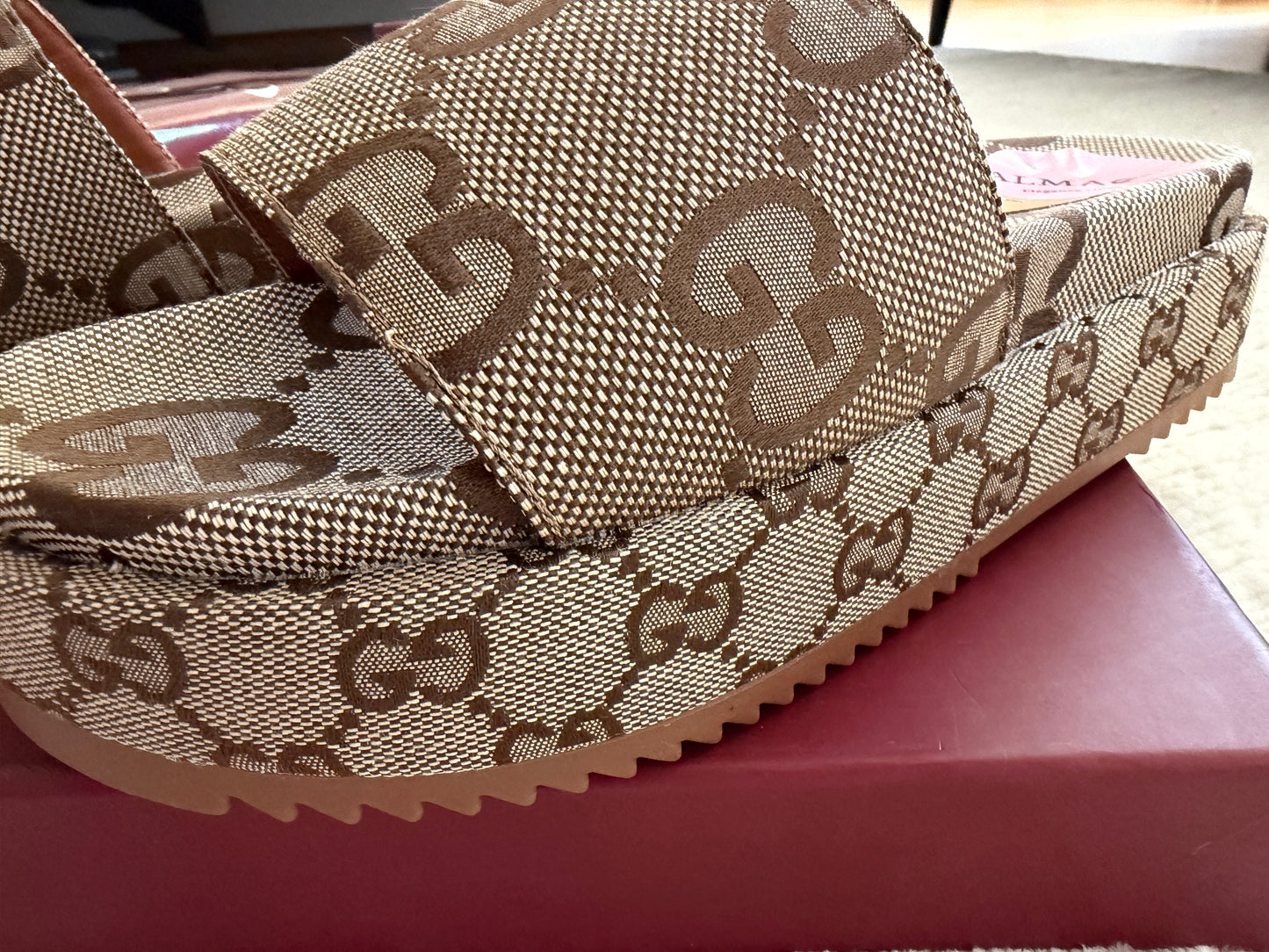 "GCCI" SANDALEN