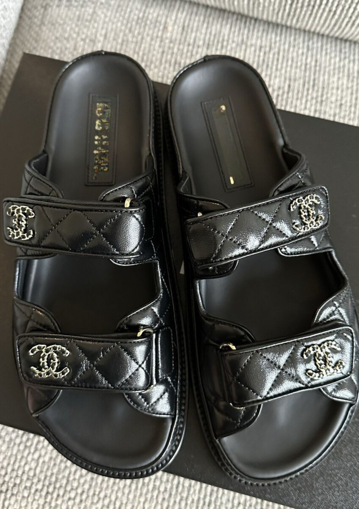"CCHE" SANDALEN