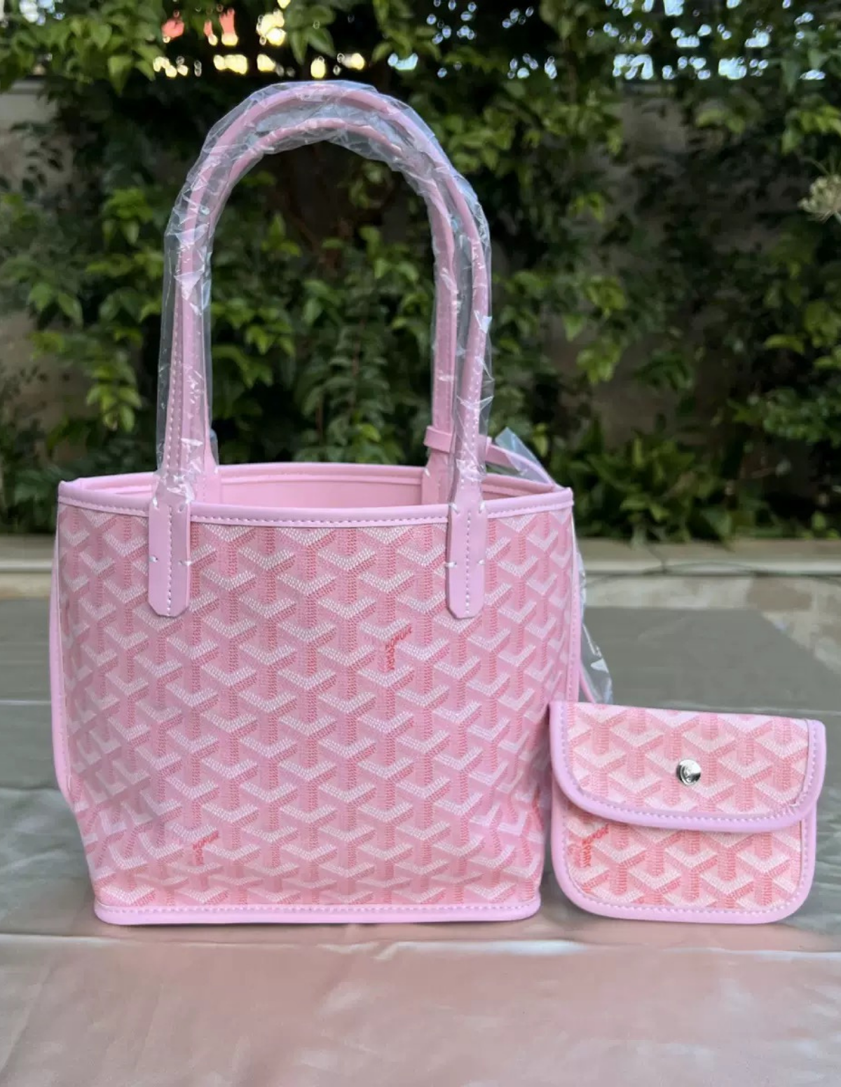 "GYARD" SHOPPER