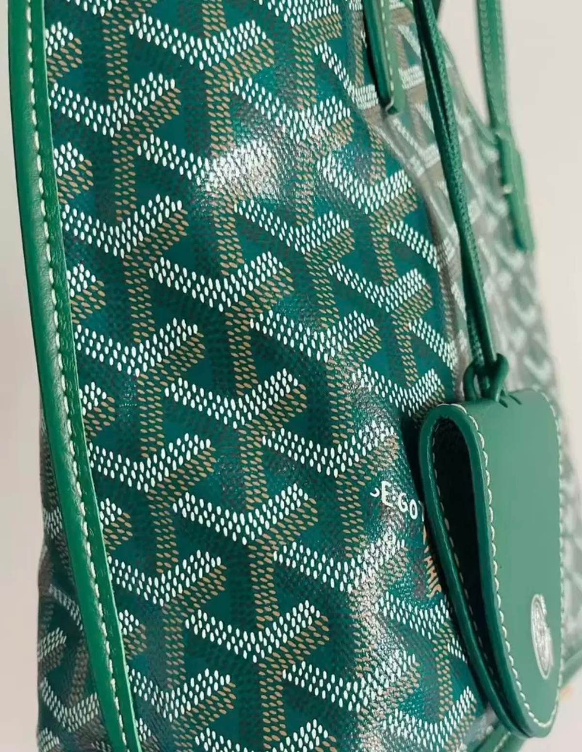 "GYARD" SHOPPER