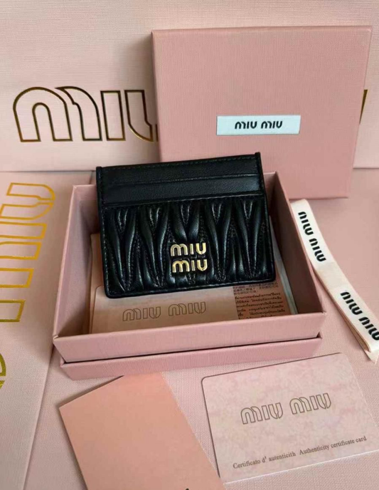 "MUUI" CARDHOLDER