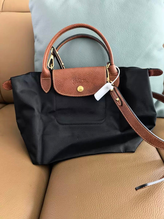 "CAMMP" SHOPPER BAG