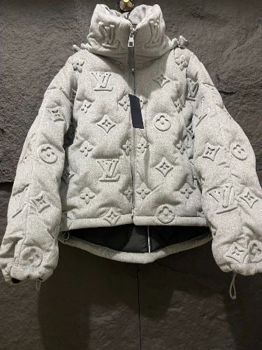 "LUVA" BOMBER
