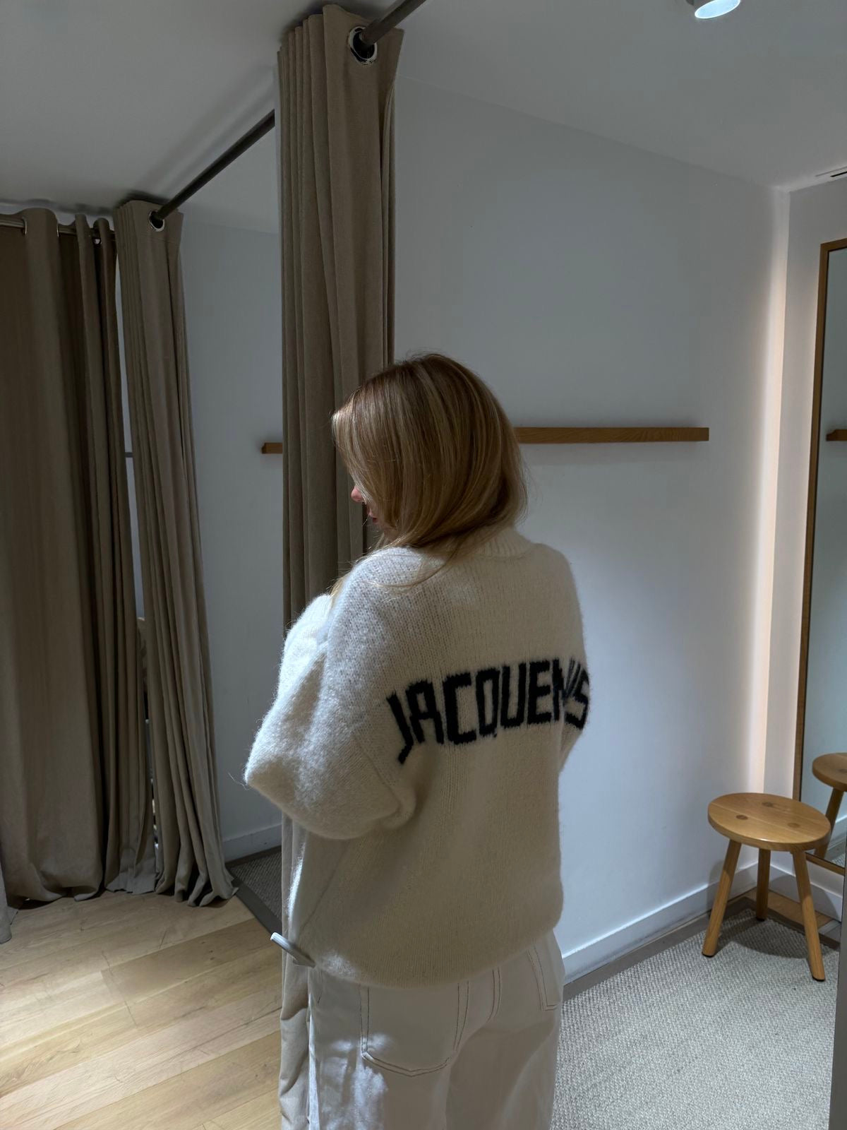 "JAC" UNISEX PULLOVER